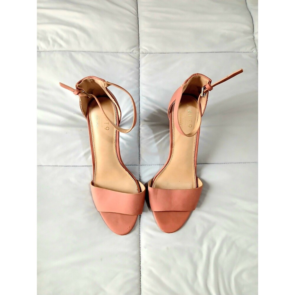 Apt 9 Women's Pink Strappy Block Heel Sandals